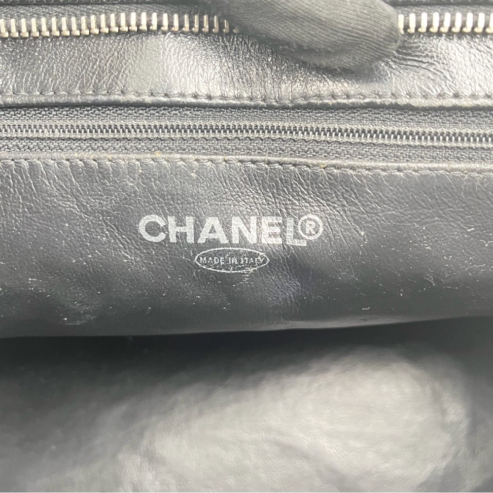 CHANEL Medallion Tote Bag Black Caviar Leather - Picture 12 of 13